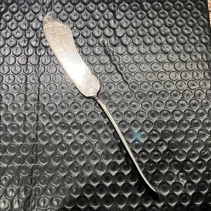 William Wm. Rogers & Son AA 1915 Hampden Silver plated handled butter knife VGUC